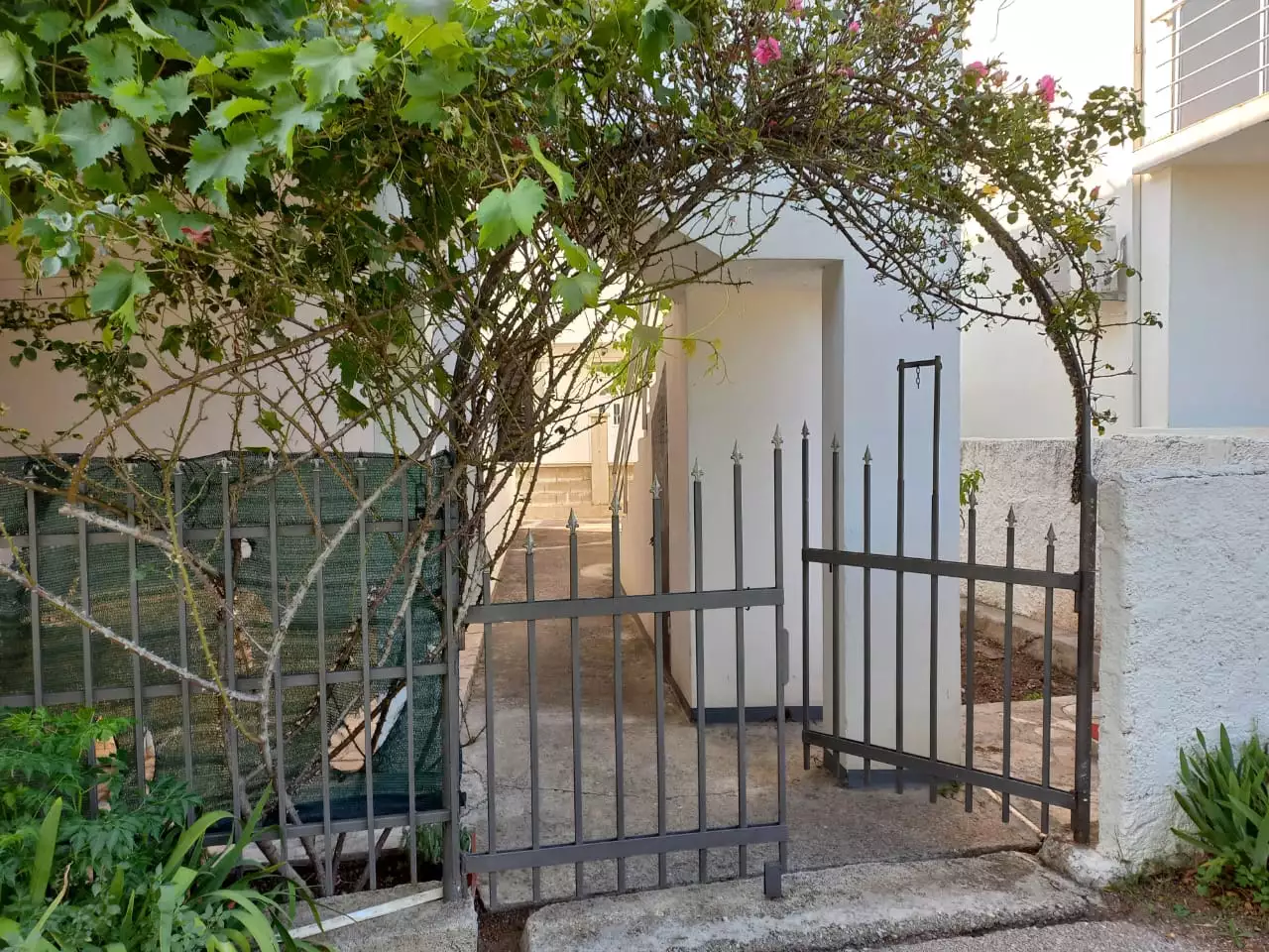 House 112m² in Montenegro, Sutomore. Priced at 140000€ rent photo-42