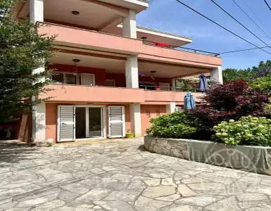Buy in Montenegro for 370000€