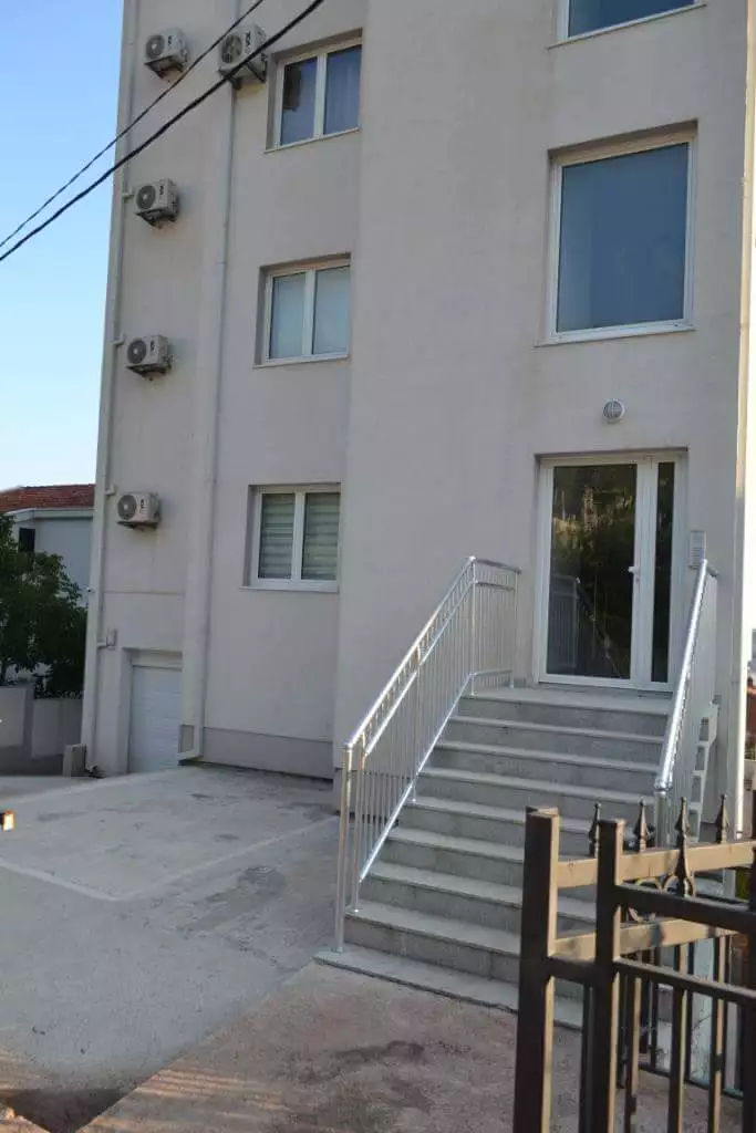 Flat 61m² in Montenegro, Budva. Priced at 135000€ rent photo-2
