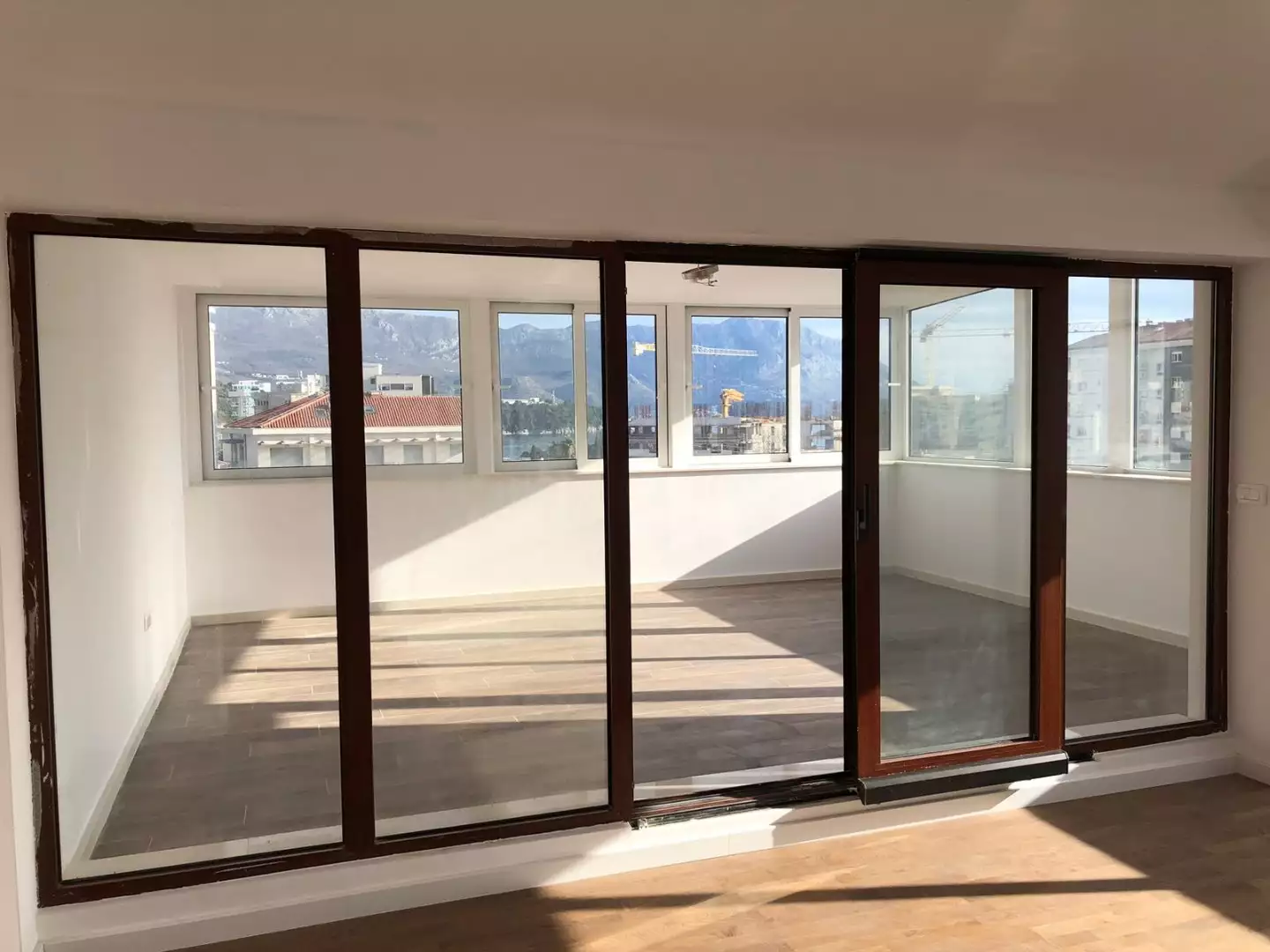 Flat 87m² in Montenegro, Budva. Priced at 275000€ rent photo-1