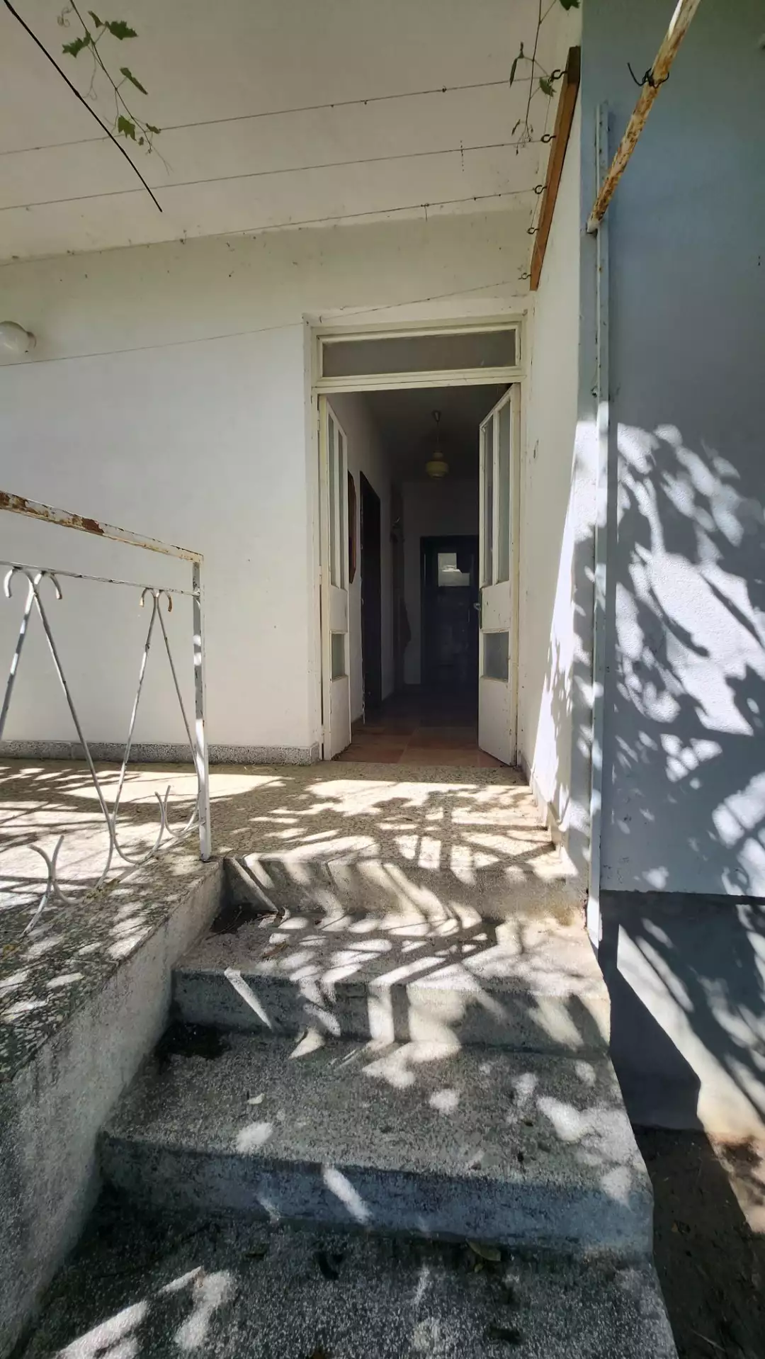 House 130m² in Montenegro, Sutomore. Priced at 135000€ rent photo-4