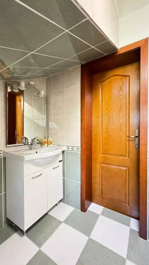 House 320m² in Montenegro, Bar. Priced at 390000€ rent photo-18