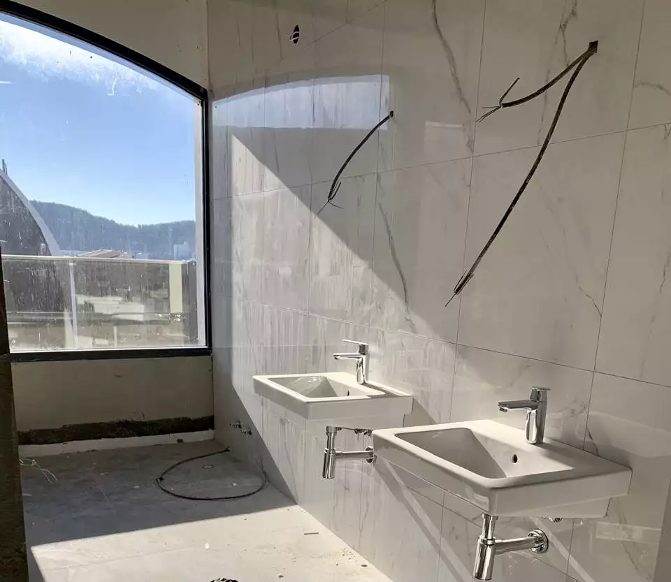 Flat 237m² in Montenegro, Bar. Priced at 700000€ rent photo-9