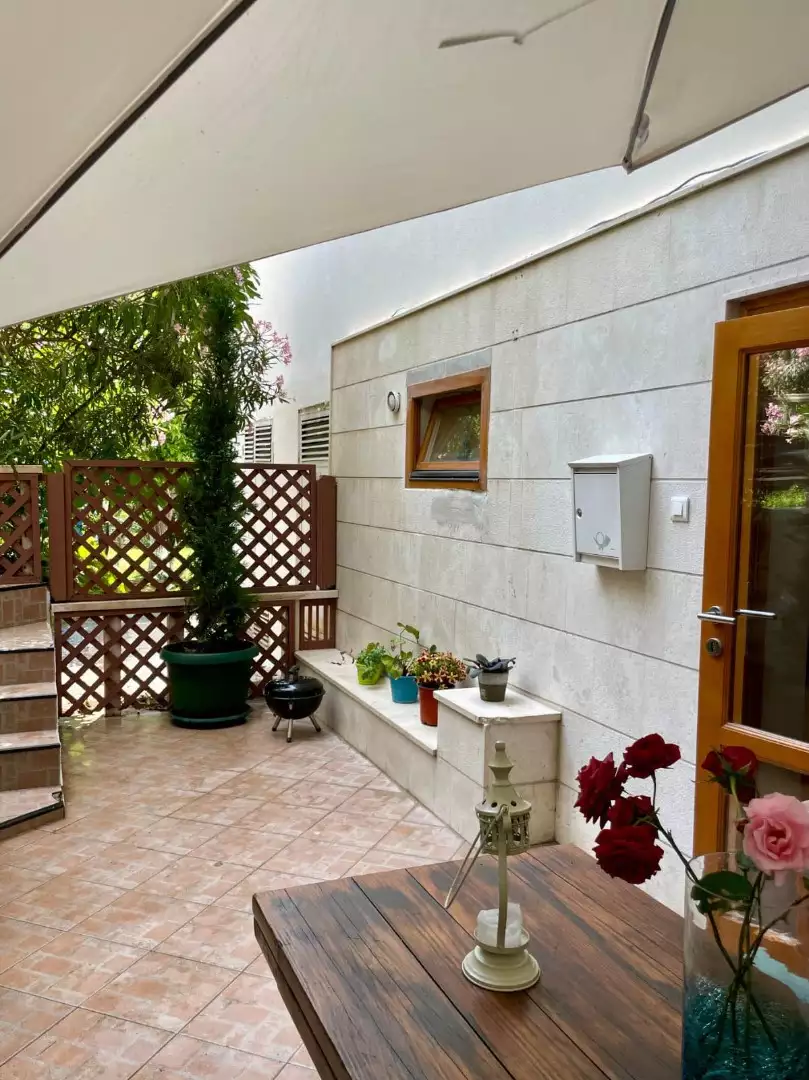 Flat 24m² in Montenegro, Herceg Novi. Priced at 75000€ rent photo-4