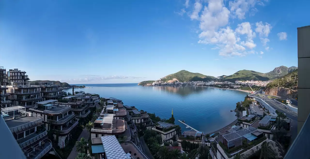 Flat 44m² in Montenegro, Budva. Priced at 215600€ rent photo-5