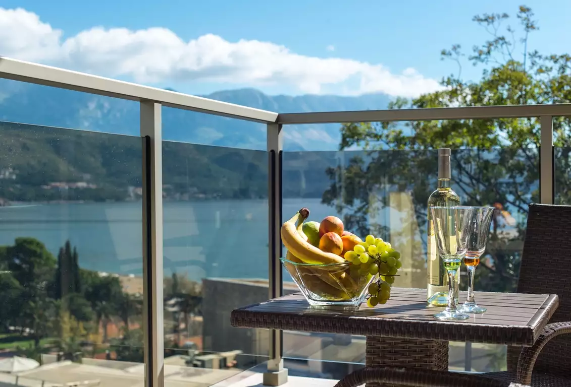Flat 44m² in Montenegro, Budva. Priced at 215600€ rent photo-15