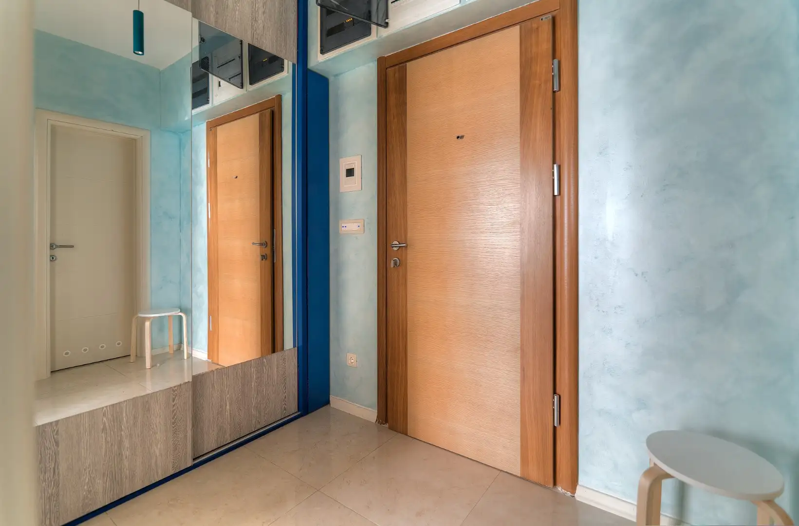 Flat 50m² in Montenegro, Budva. Priced at 296800€ rent photo-17