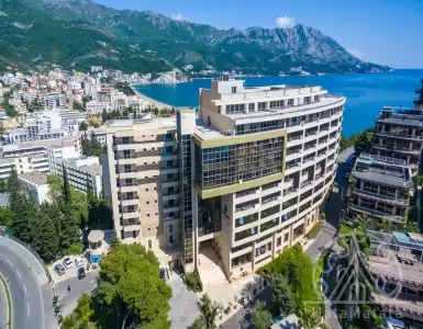 Buy in Montenegro for 381800€