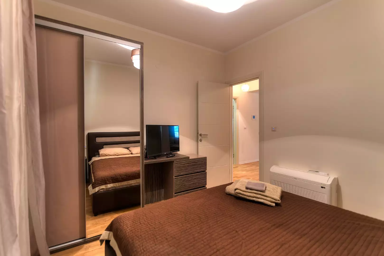 Flat 82m² in Montenegro, Budva. Priced at 393600€ rent photo-26