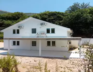 Buy in Montenegro for 140000€