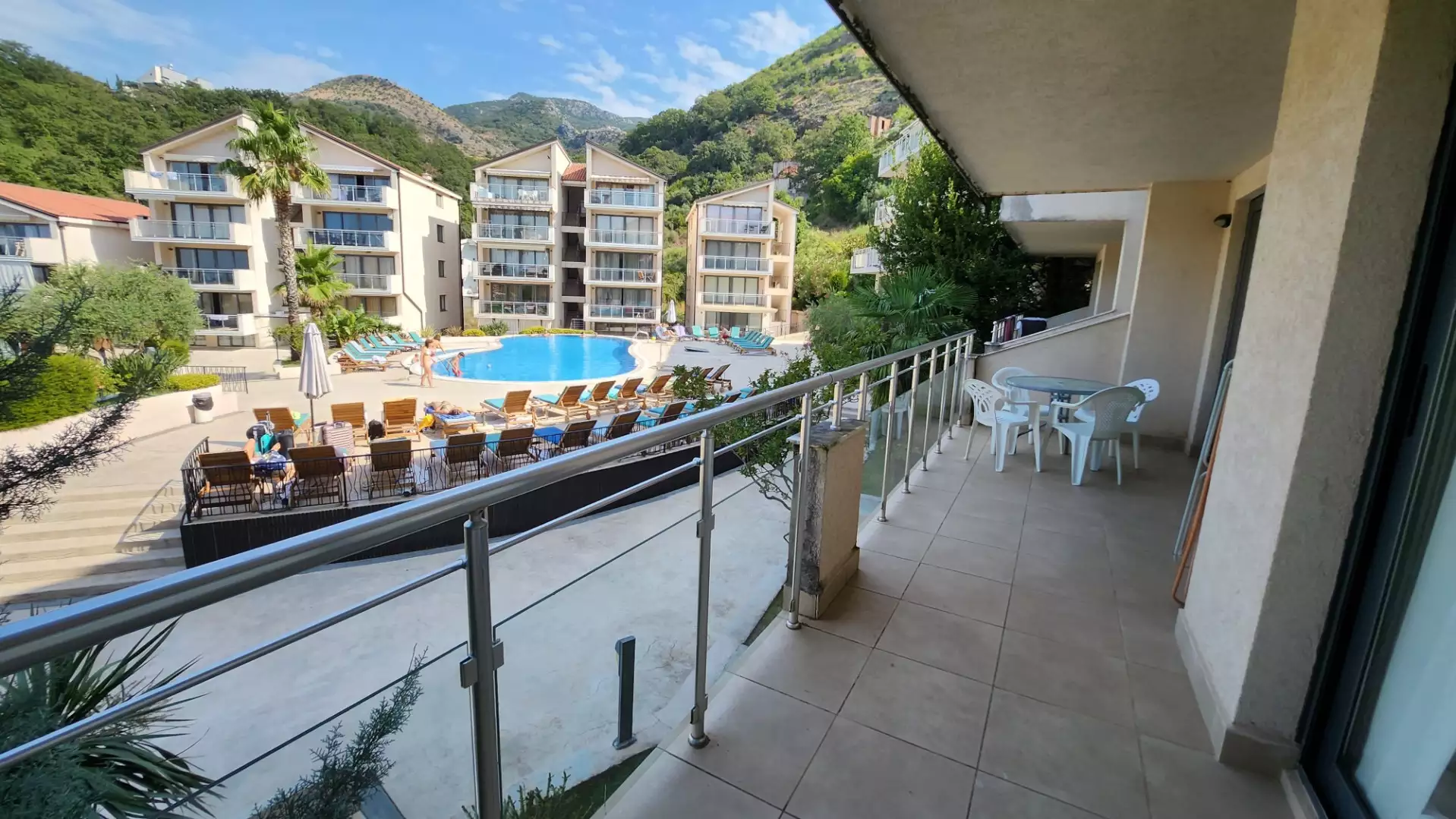 Flat 75m² in Montenegro, Przno. Priced at 213750€ rent photo-1