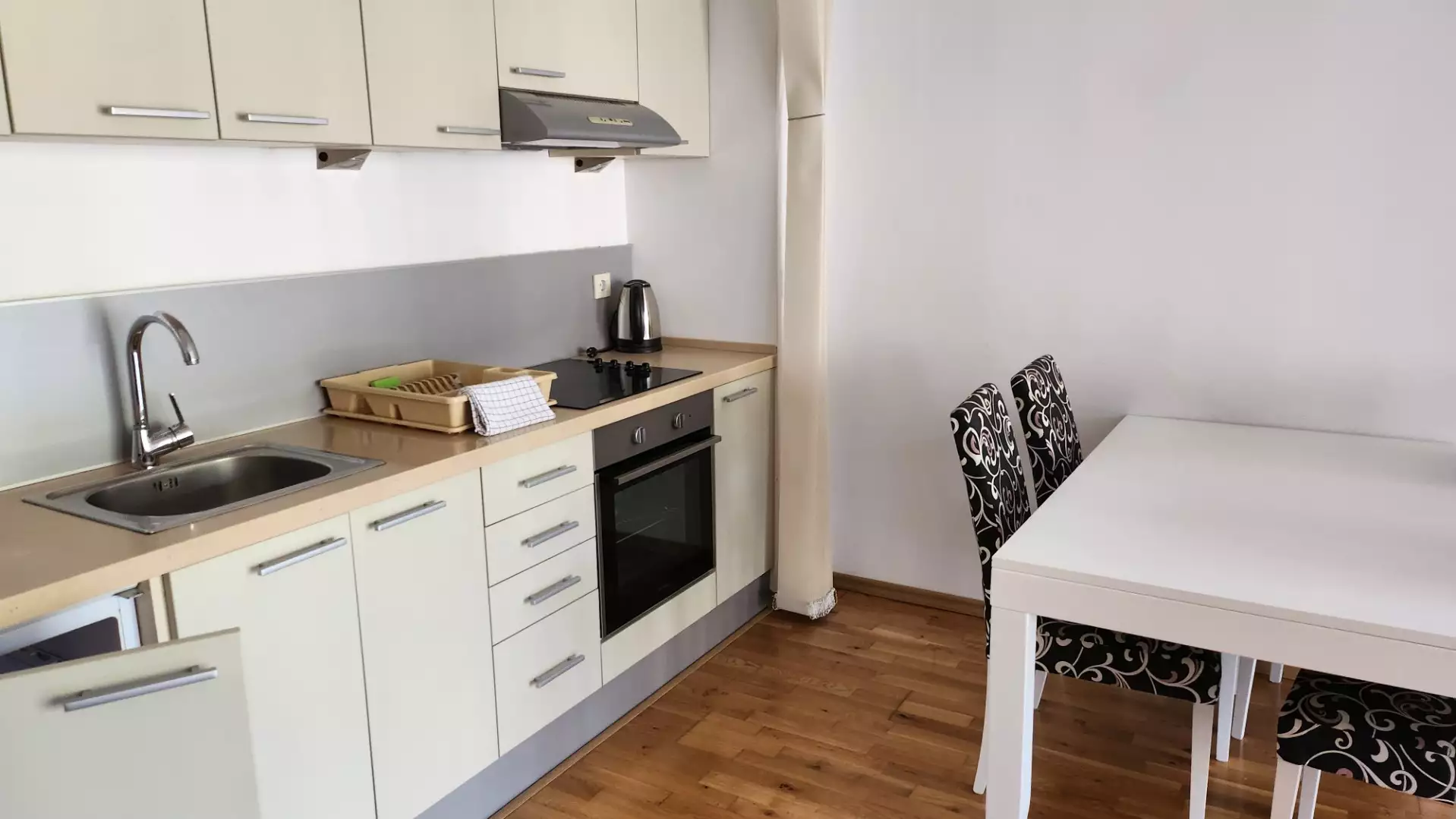 Flat 75m² in Montenegro, Przno. Priced at 213750€ rent photo-6