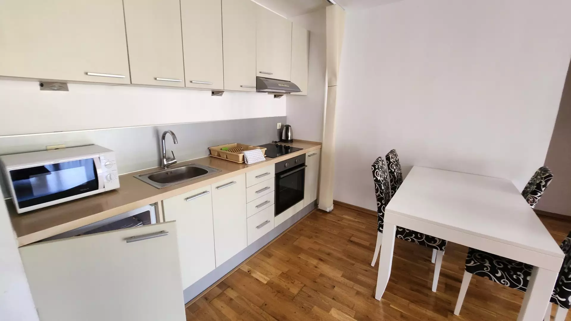 Flat 75m² in Montenegro, Przno. Priced at 213750€ rent photo-7