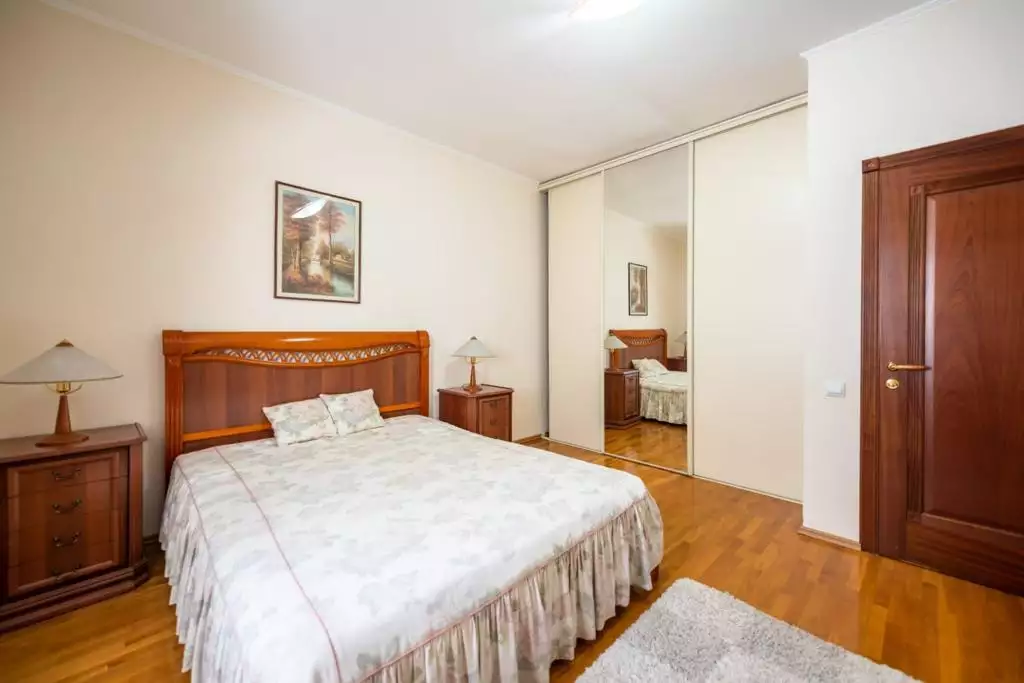House 400m² in Montenegro, Kotor. Priced at 800000€ rent photo-10