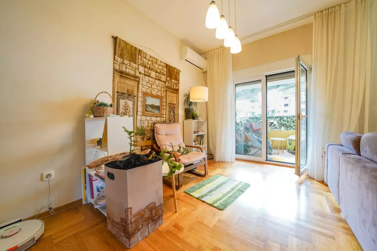 Flat 108m² in Montenegro, Budva. Priced at 250000€ rent photo-4