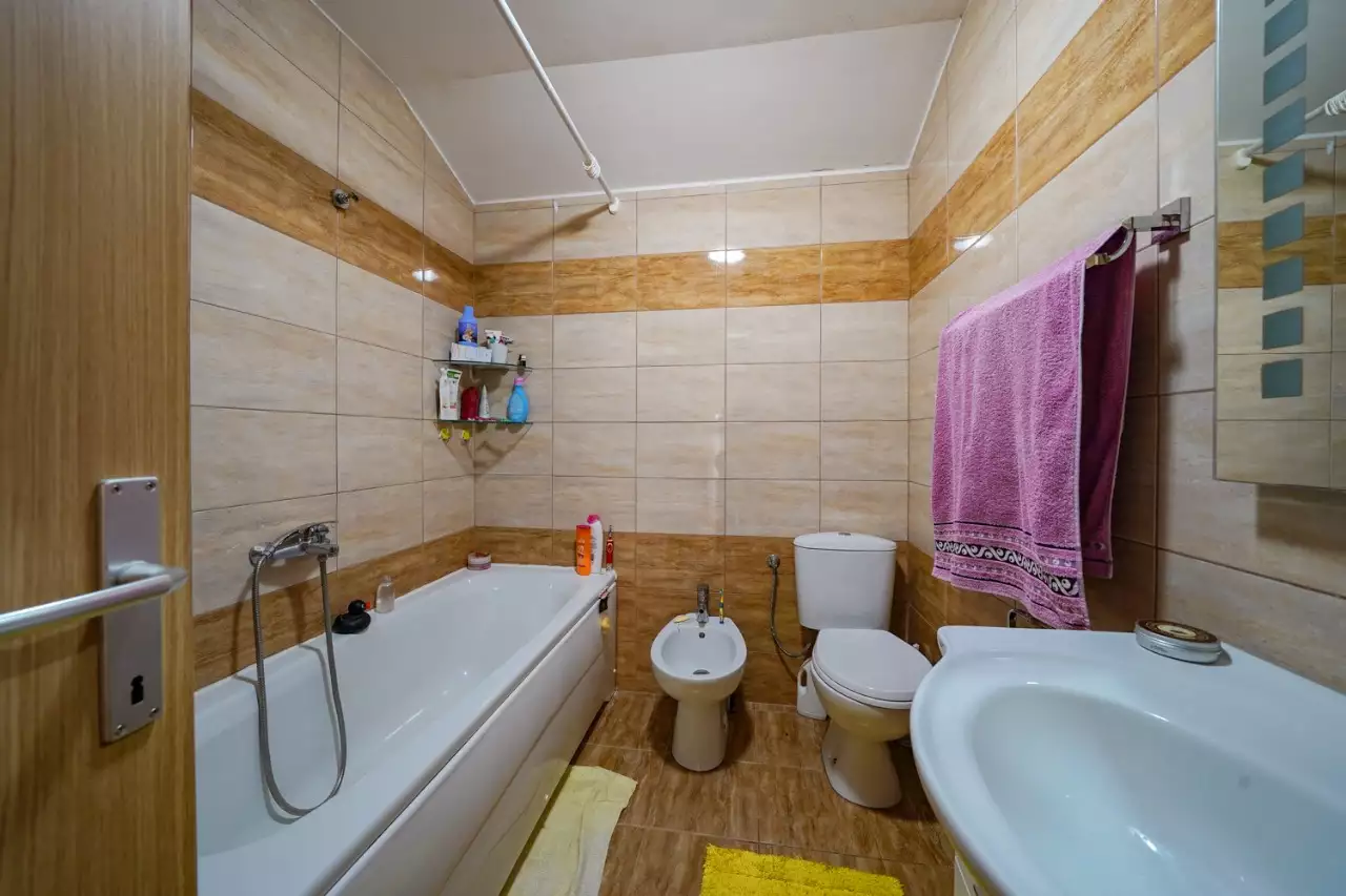 Flat 108m² in Montenegro, Budva. Priced at 250000€ rent photo-17