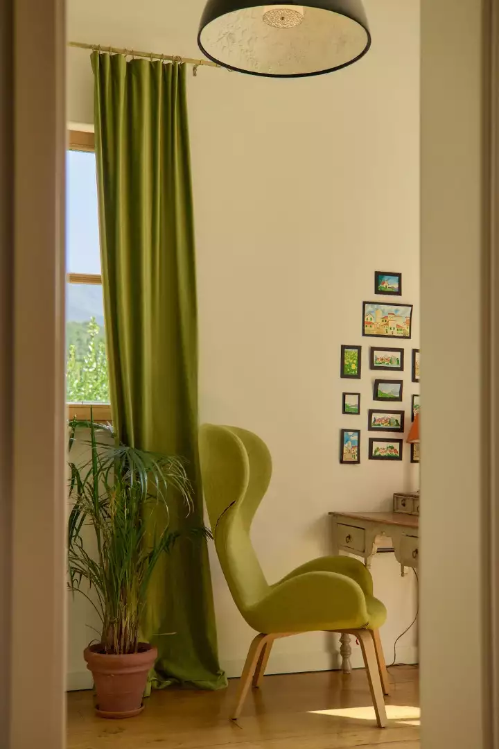House 335m² in Montenegro, Herceg Novi. Priced at 420000€ rent photo-5