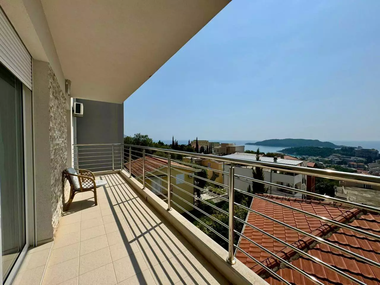Flat 98m² in Montenegro, Becici. Priced at 285000€ rent photo-1