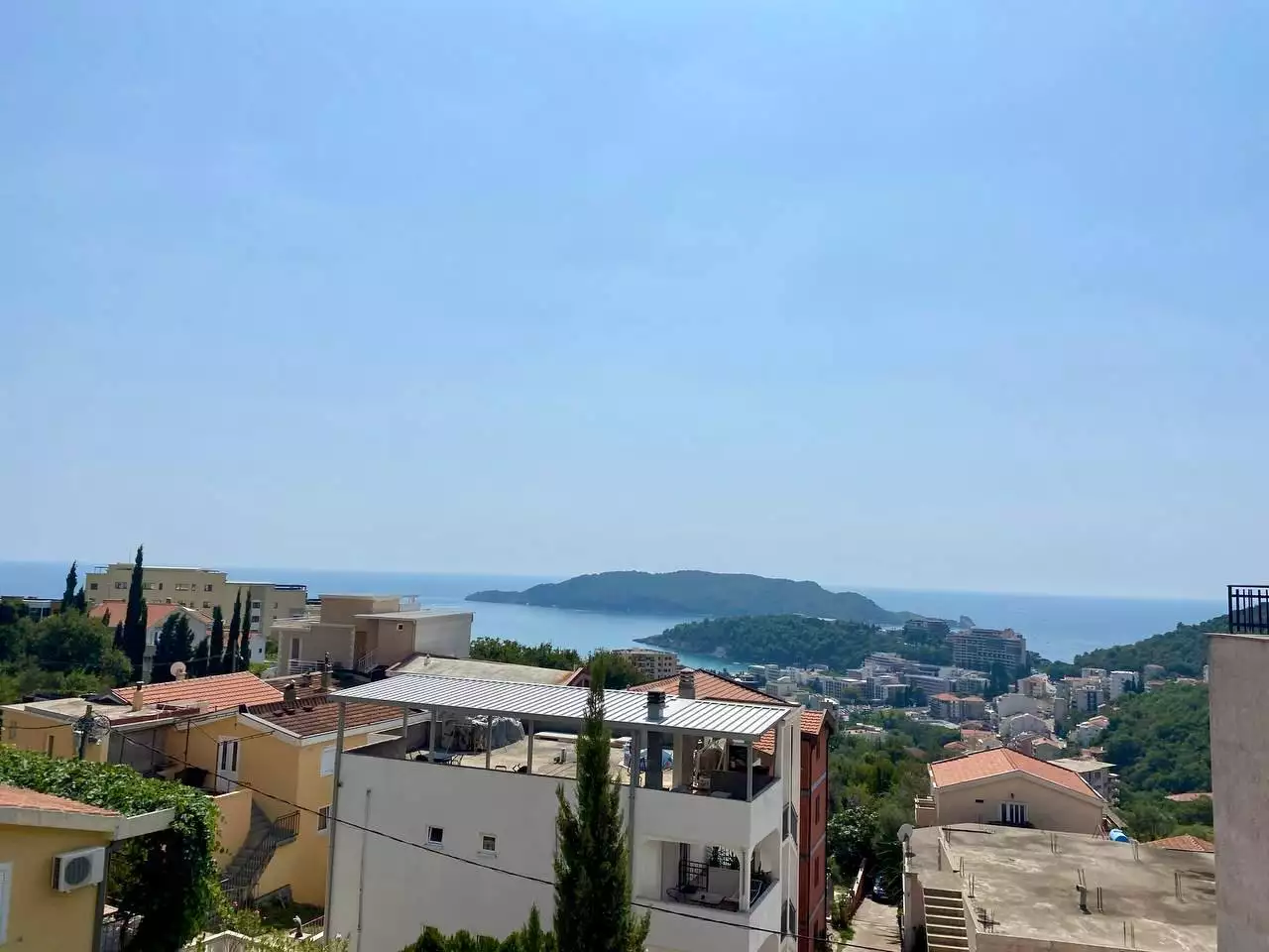 Flat 98m² in Montenegro, Becici. Priced at 285000€ rent photo-3