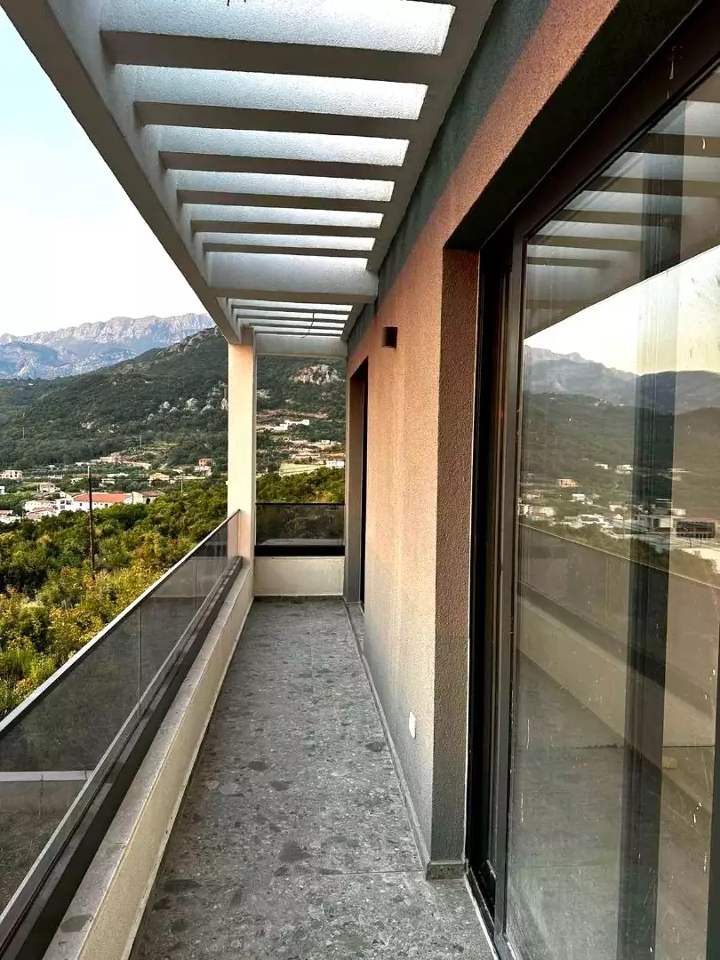 House 220m² in Montenegro, Bar. Priced at 320000€ rent photo-9