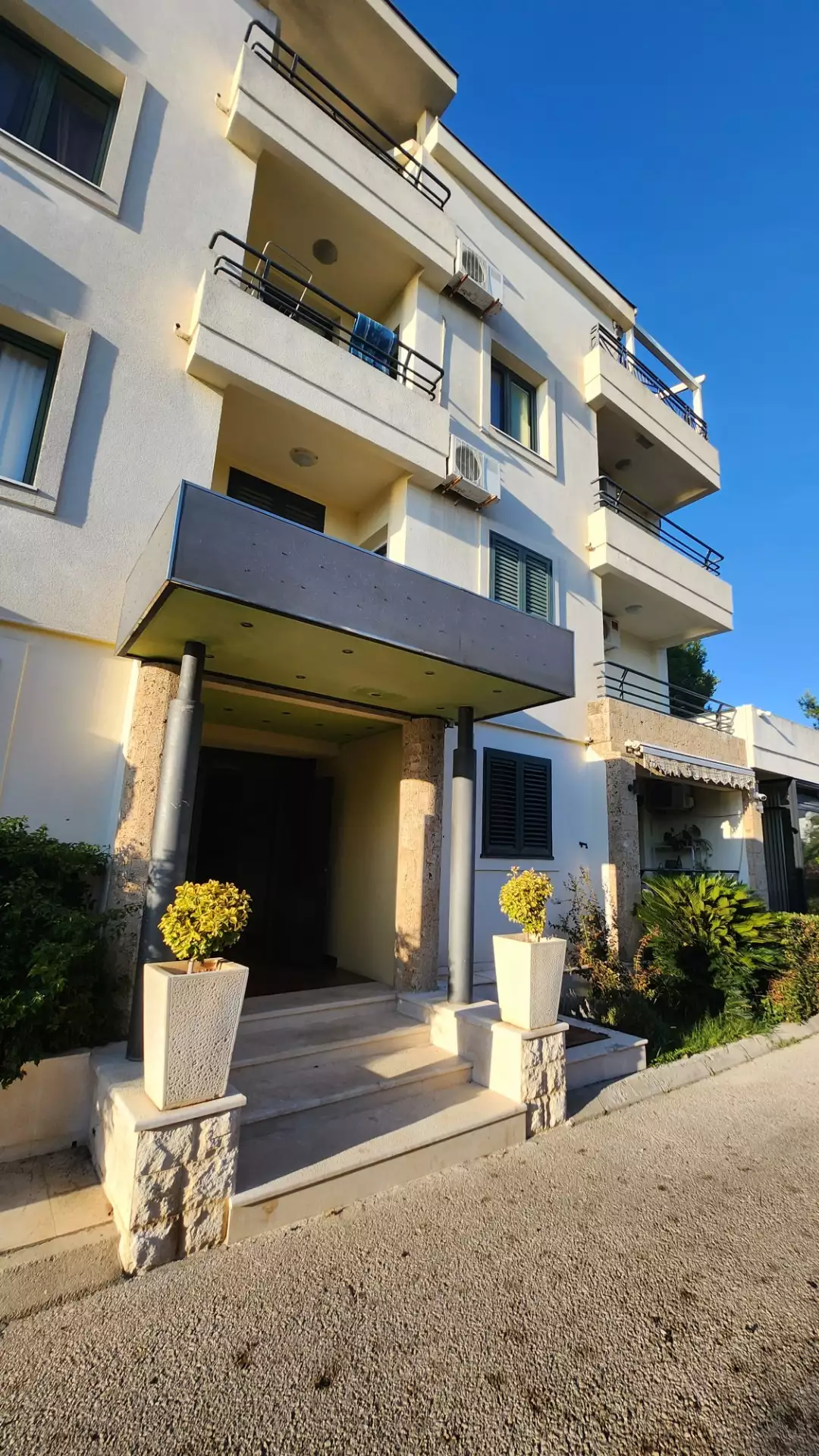 Flat 56m² in Montenegro, Bar. Priced at 139000€ rent photo-2