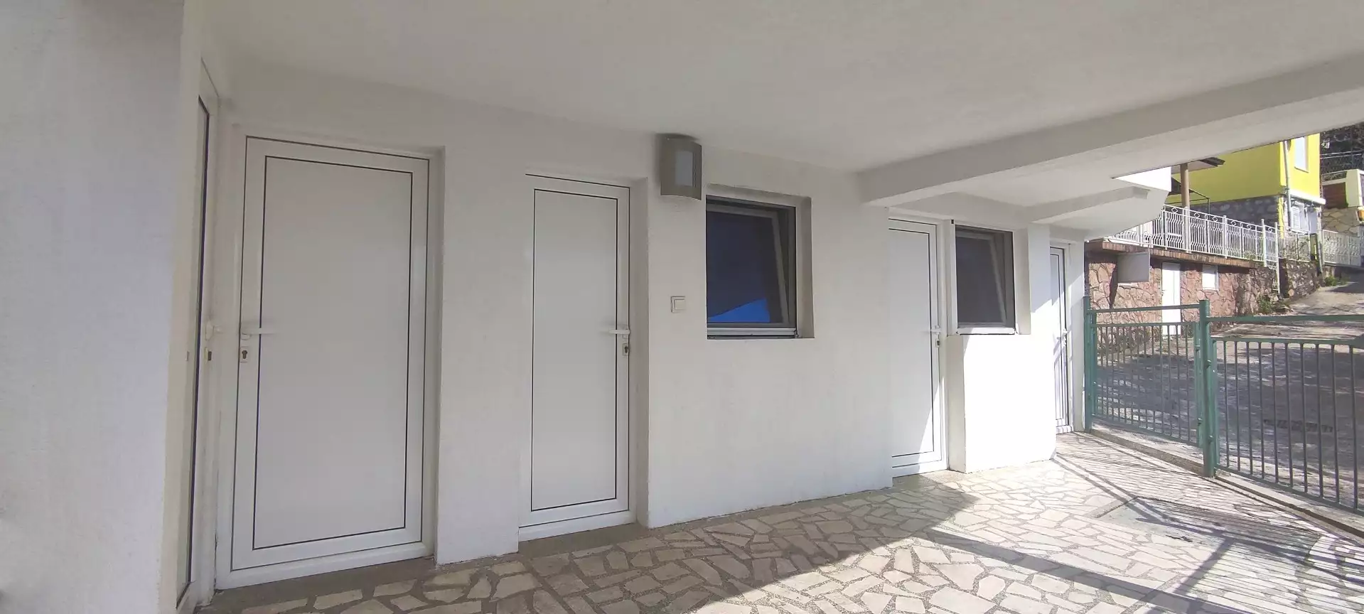 House 135m² in Montenegro, Sutomore. Priced at 148000€ rent photo-4