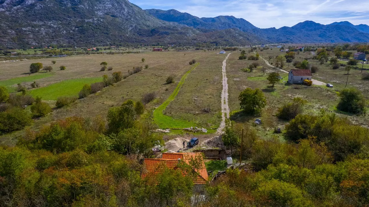 House 60m² in Montenegro, Risan. Priced at 75000€ rent photo-2