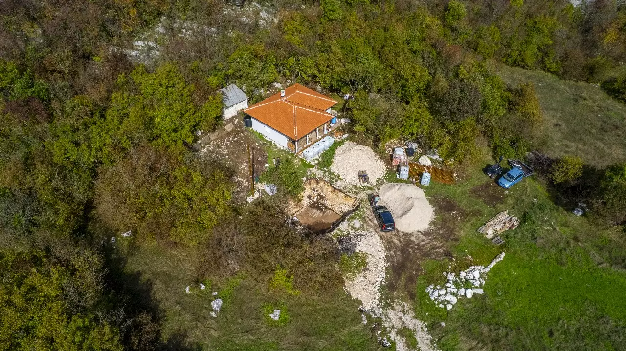 House 60m² in Montenegro, Risan. Priced at 75000€ rent photo-5