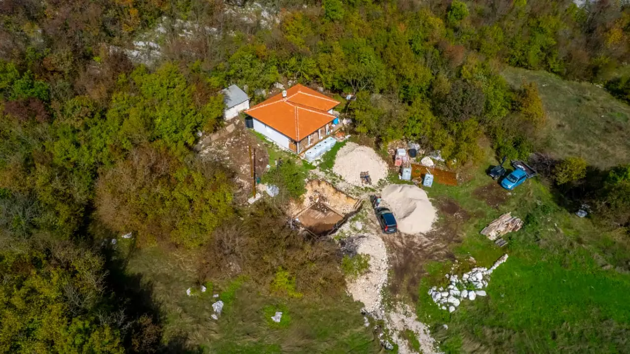 House 60m² in Montenegro, Risan. Priced at 75000€ rent photo-10