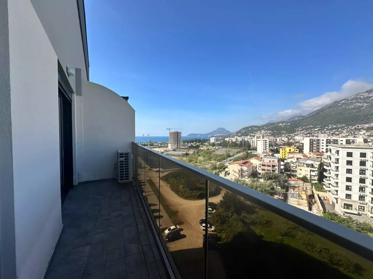 Flat 80m² in Montenegro, Bar. Priced at 256000€ rent photo-1