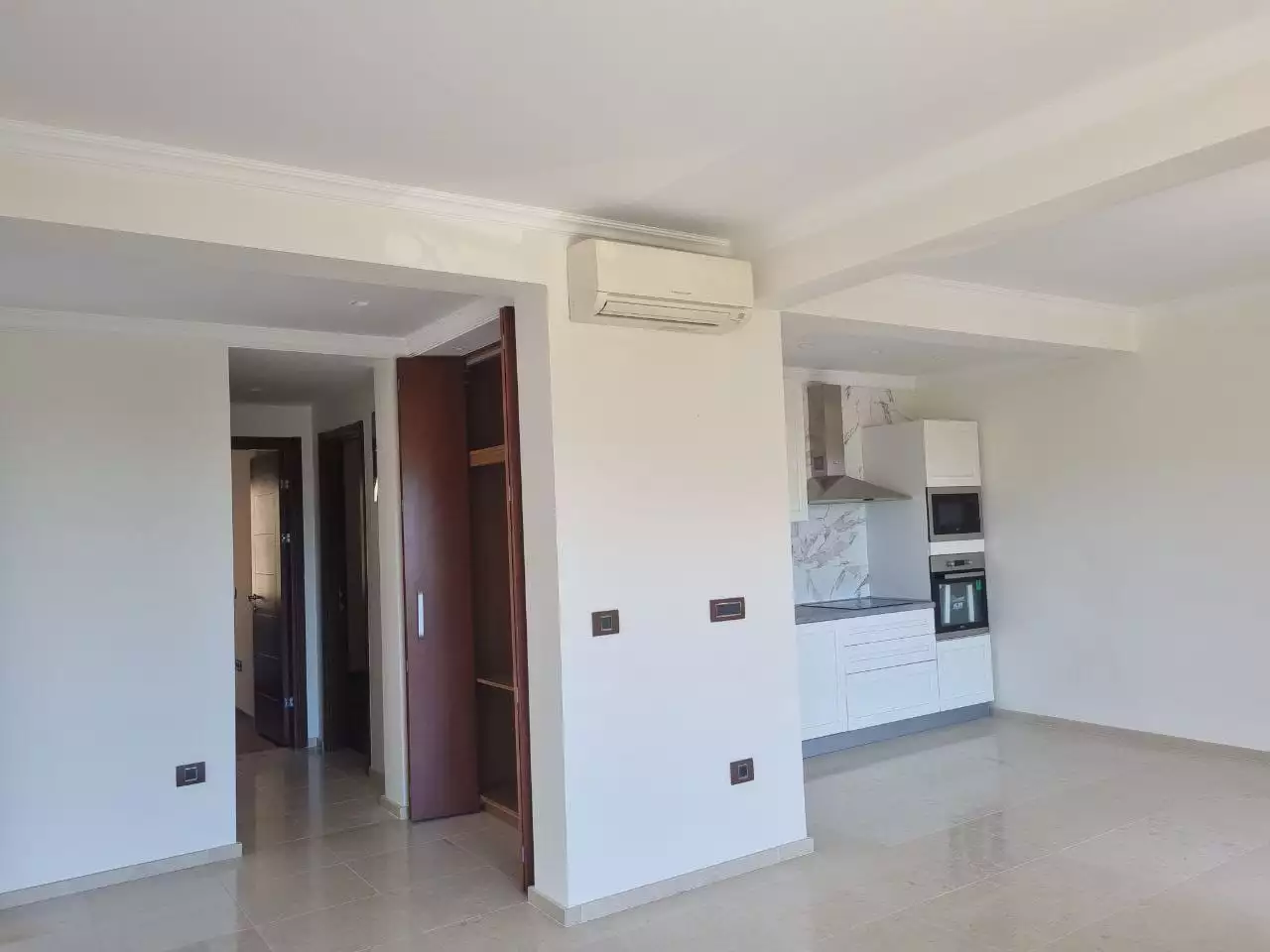 Flat 86m² in Montenegro, Petrovac. Priced at 240000€ rent photo-12