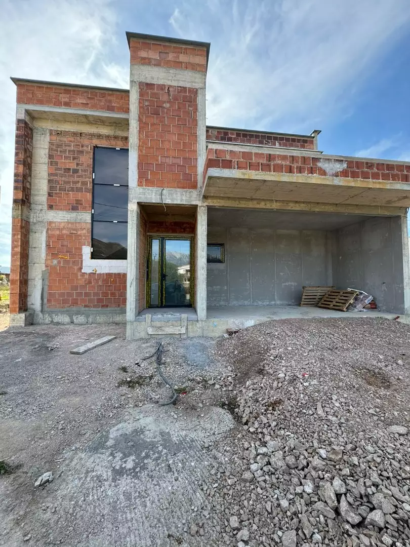 Villa 196m² in Montenegro, Bar. Priced at 390000€ rent photo-7
