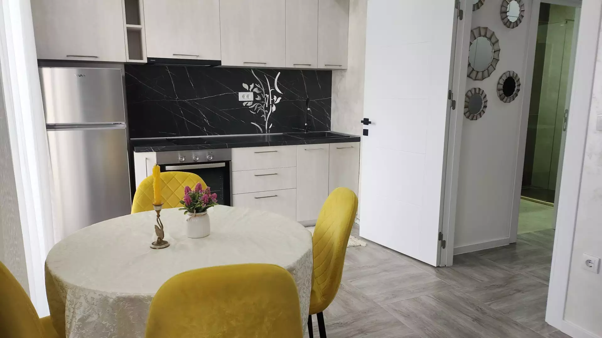 Flat 30m² in Montenegro, Bar. Priced at 93000€ rent photo-6