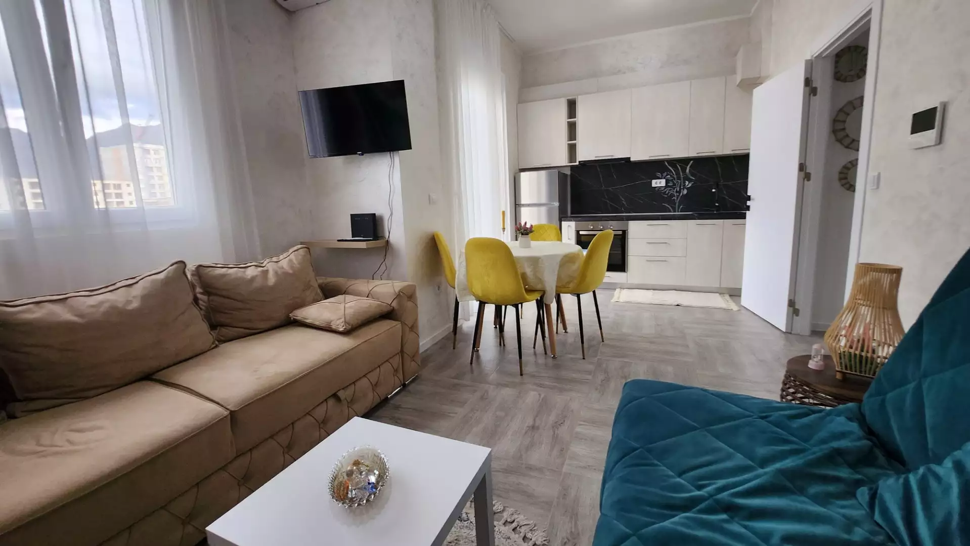 Flat 30m² in Montenegro, Bar. Priced at 93000€ rent photo-7