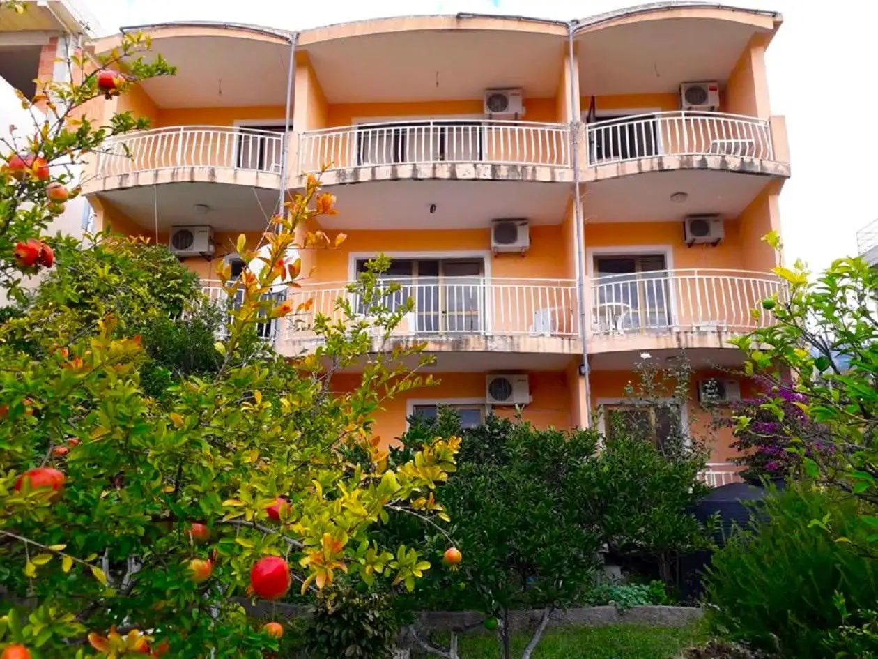 House 280m² in Montenegro, Bar. Priced at 270000€ rent photo-2