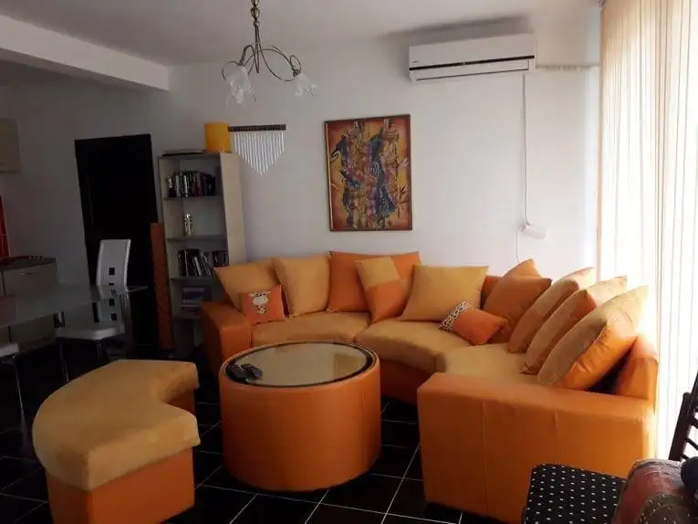 House 280m² in Montenegro, Bar. Priced at 270000€ rent photo-6