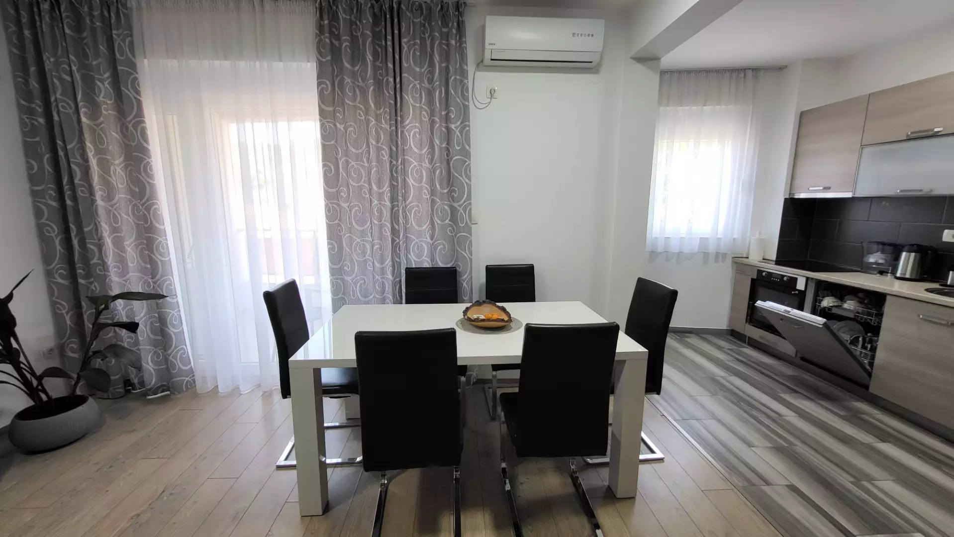 Flat 67m² in Montenegro, Becici. Priced at 205000€ rent photo-3