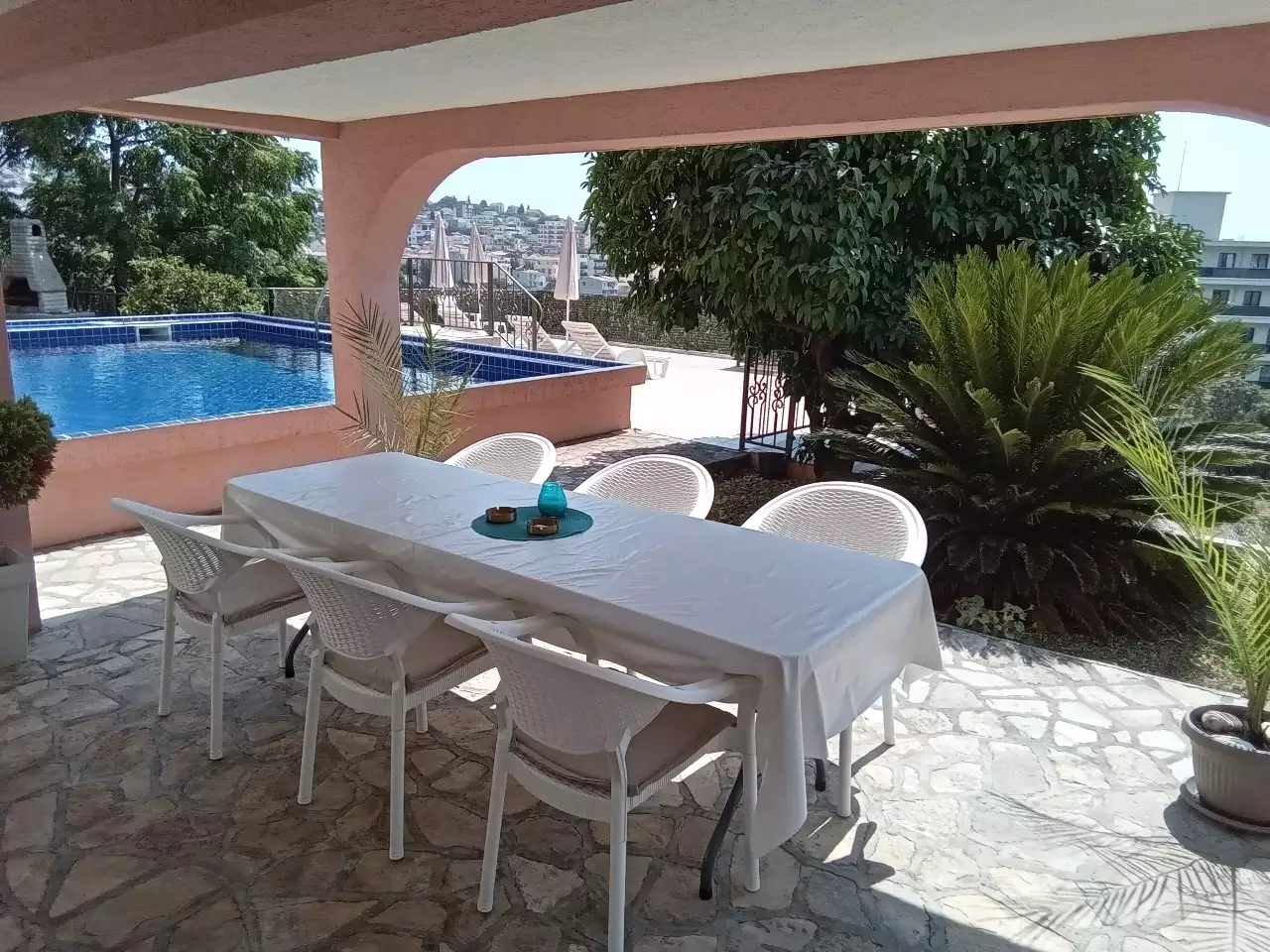 House 178m² in Montenegro, Dobra Voda. Priced at 600000€ rent photo-2