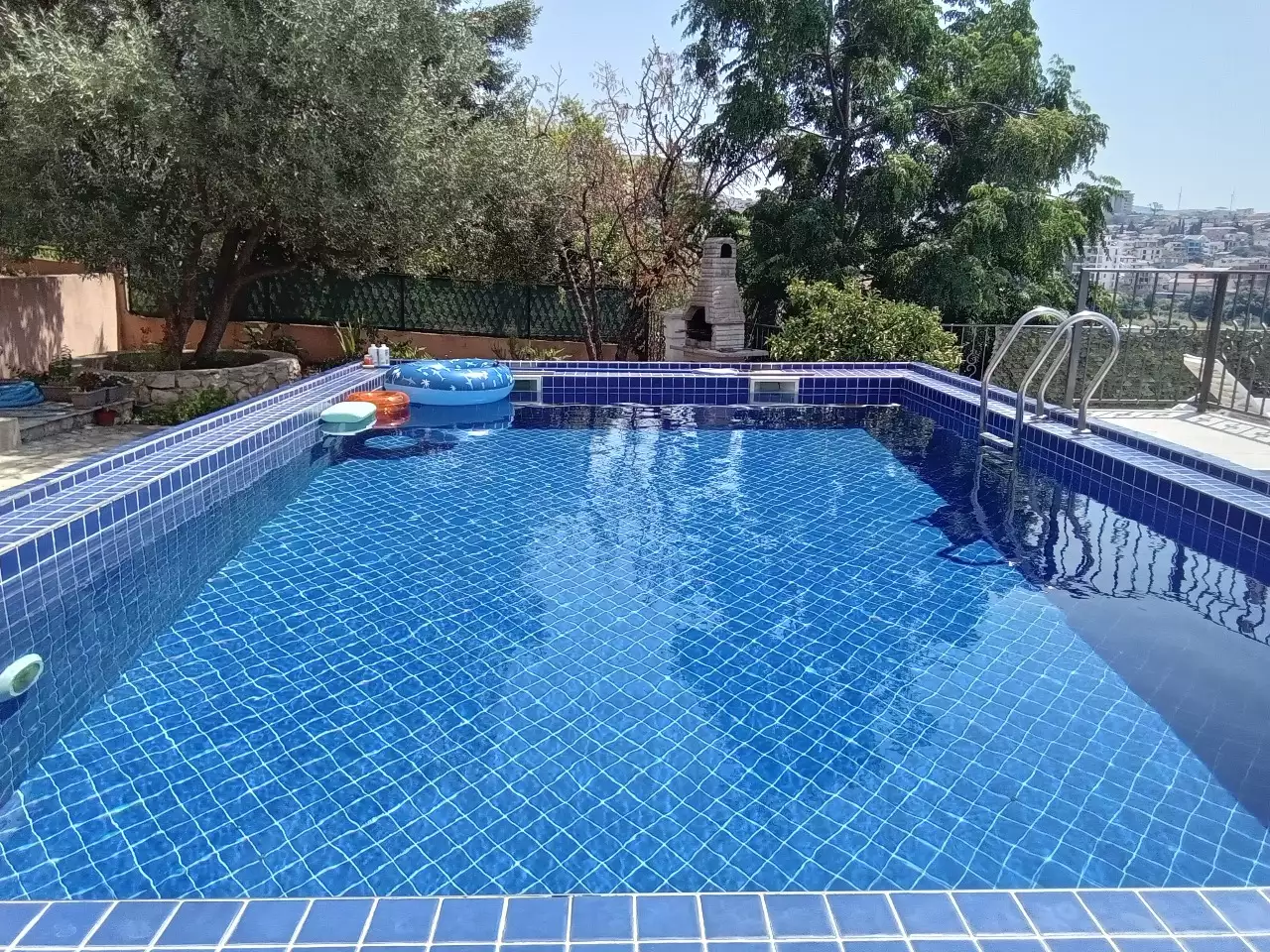 House 178m² in Montenegro, Dobra Voda. Priced at 600000€ rent photo-4