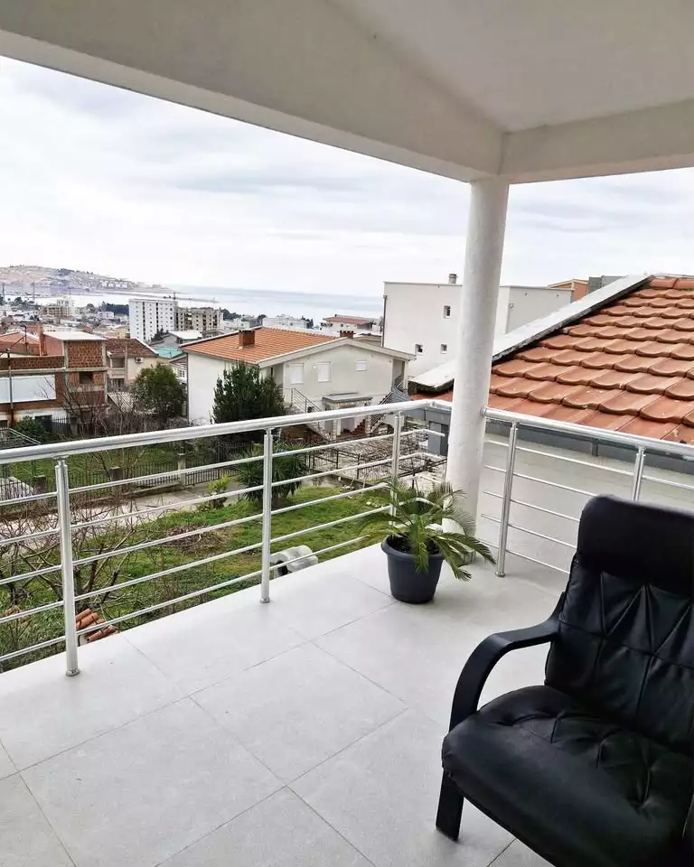 House 127m² in Montenegro, Bar. Priced at 150000€ rent photo-9