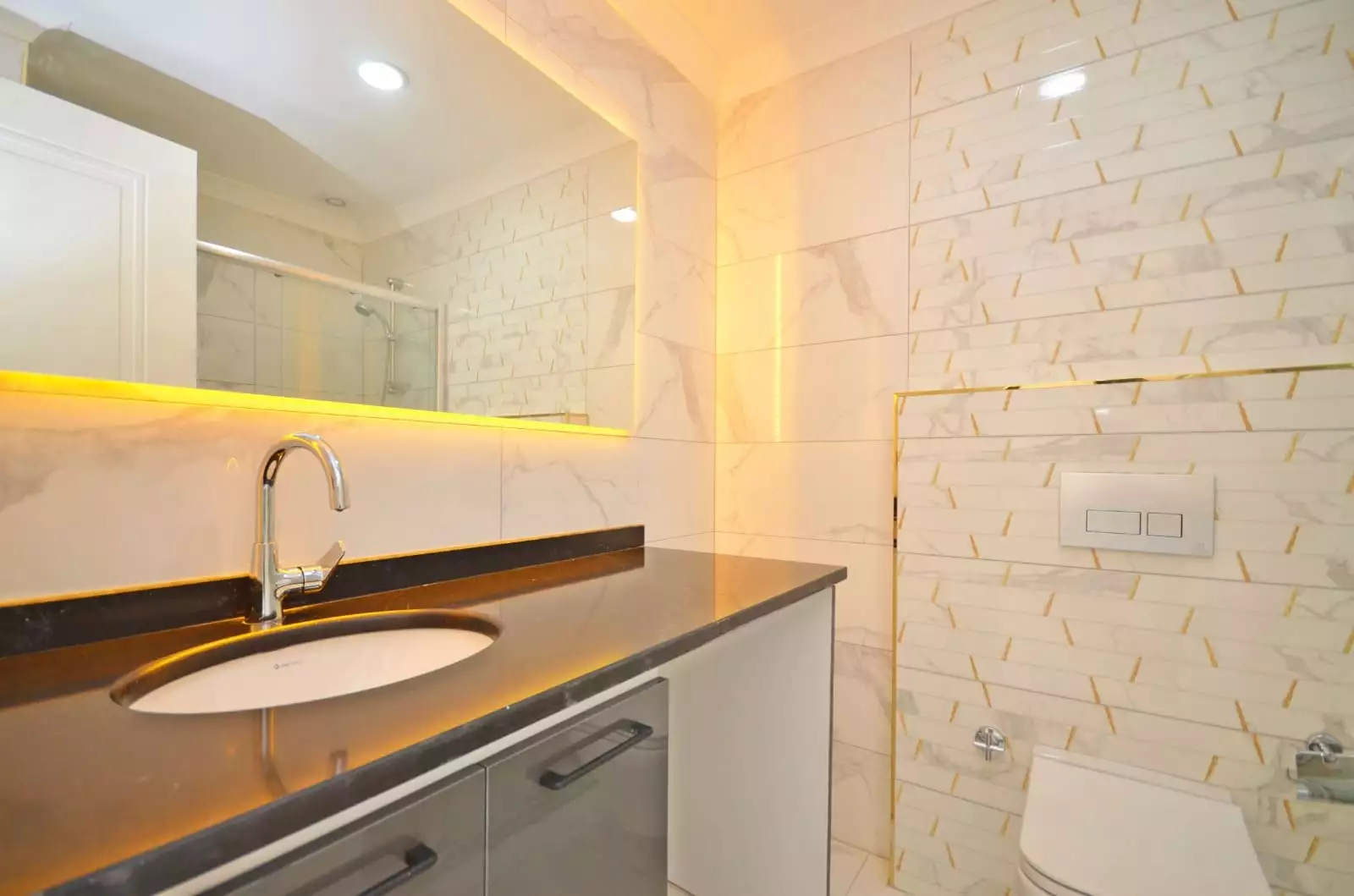 Flat 55m² in Turkey, Avsallar. Priced at 93500€ rent photo-16