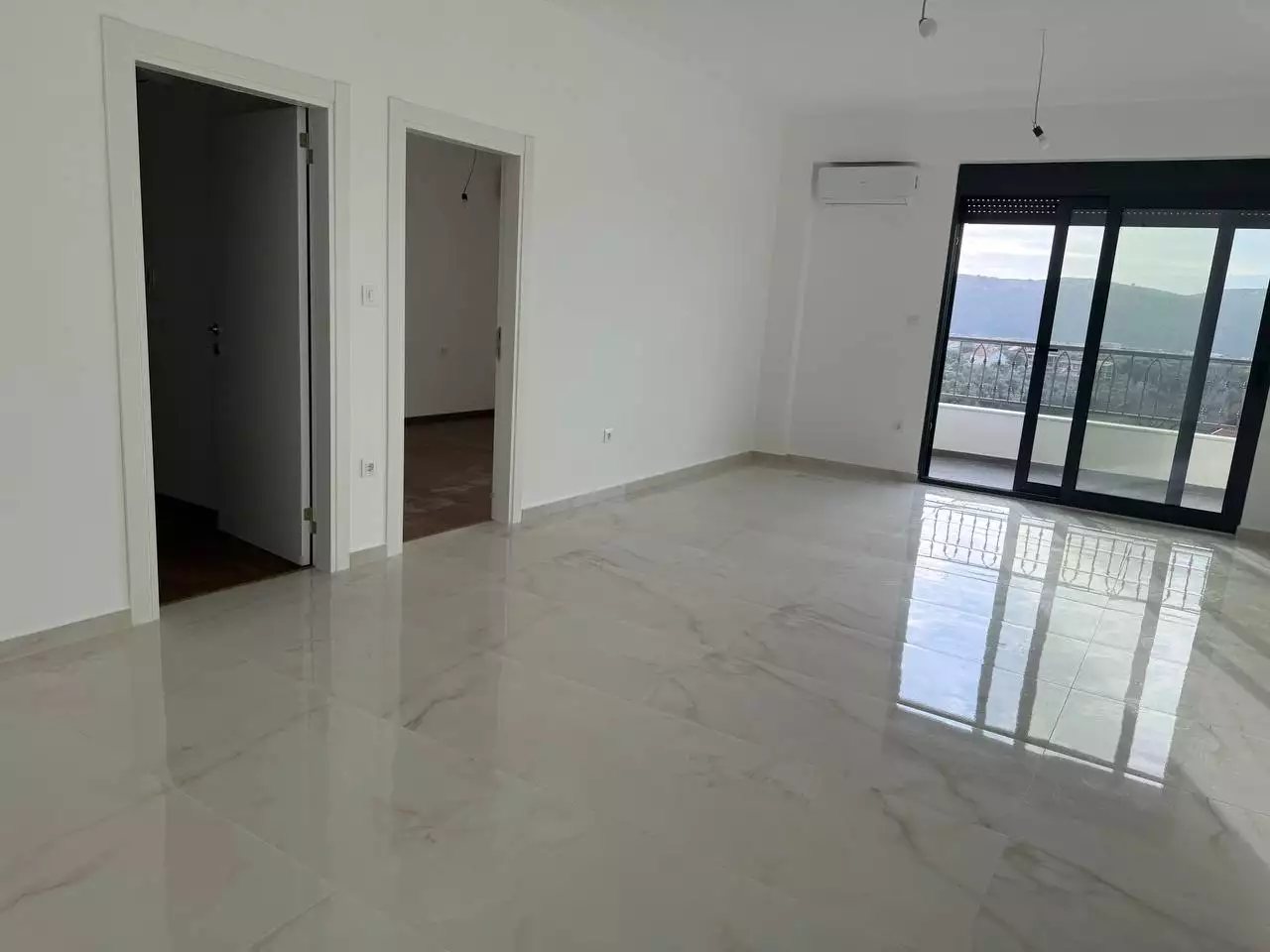 Flat 70m² in Montenegro, Bar. Priced at 147000€ rent photo-1