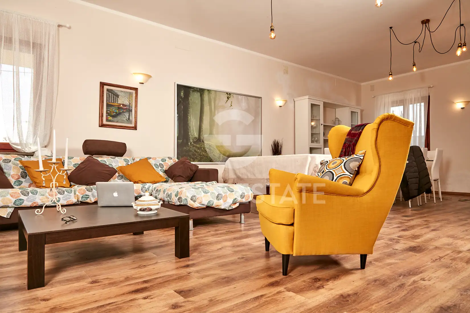House 346m² in Italy, Siena. Priced at 680000€ rent photo-11