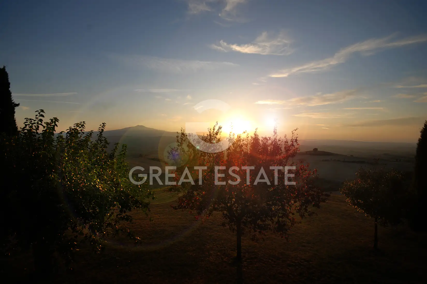 House 280m² in Italy, Siena. Priced at 3150000€ rent photo-15