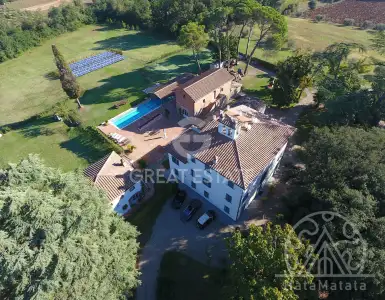 Buy in Italy for 3200000€