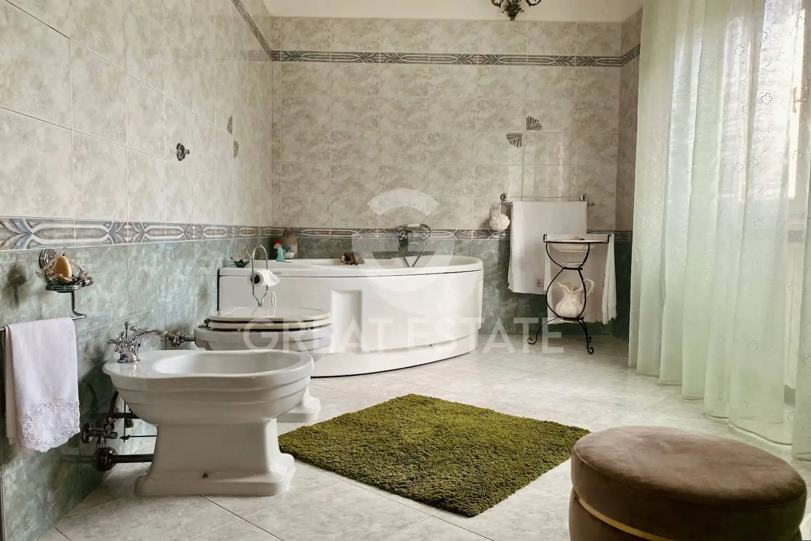 Villa 400m² in Italy, Livorno. Priced at 670000€ rent photo-5