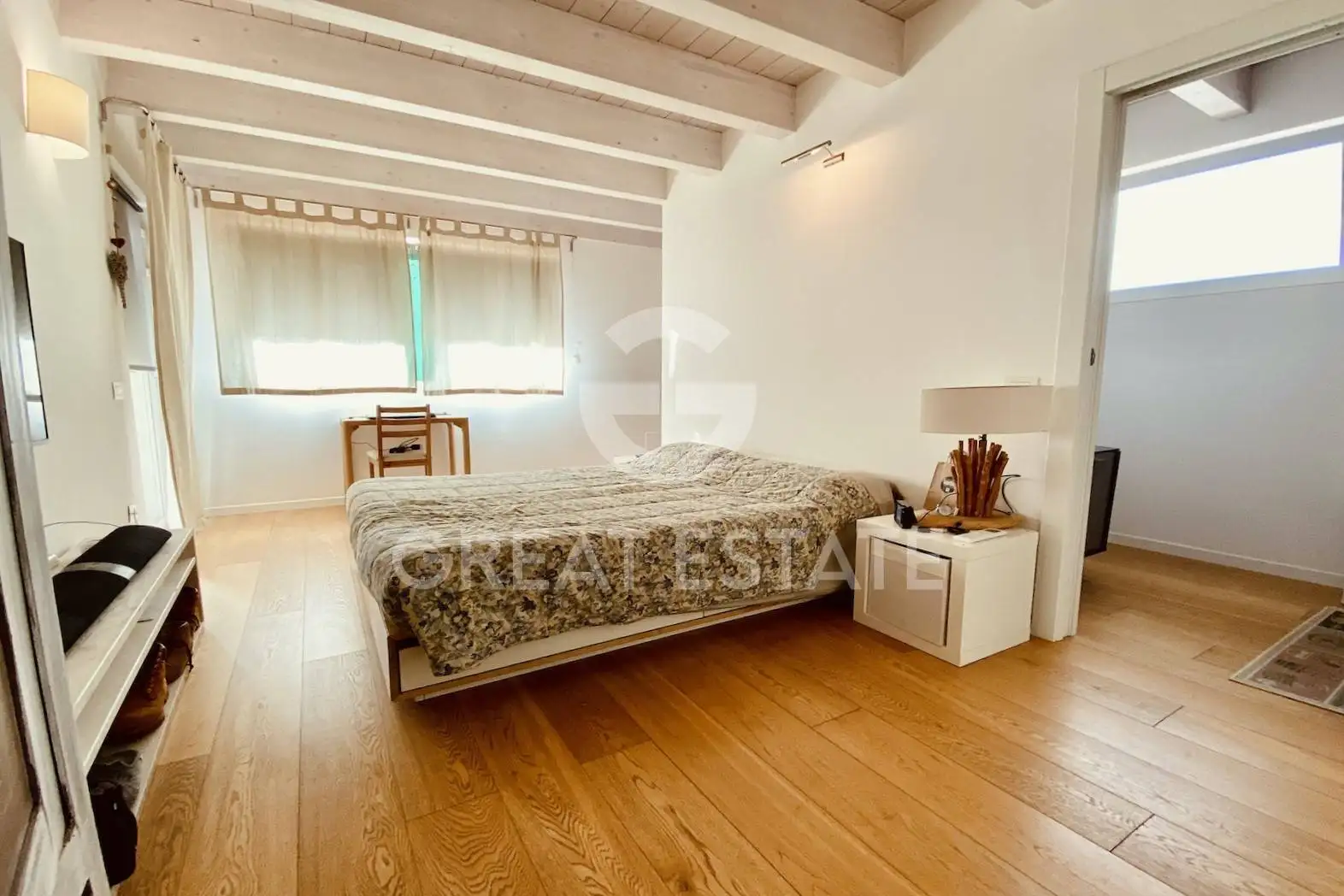 Villa 400m² in Italy, Livorno. Priced at 670000€ rent photo-1