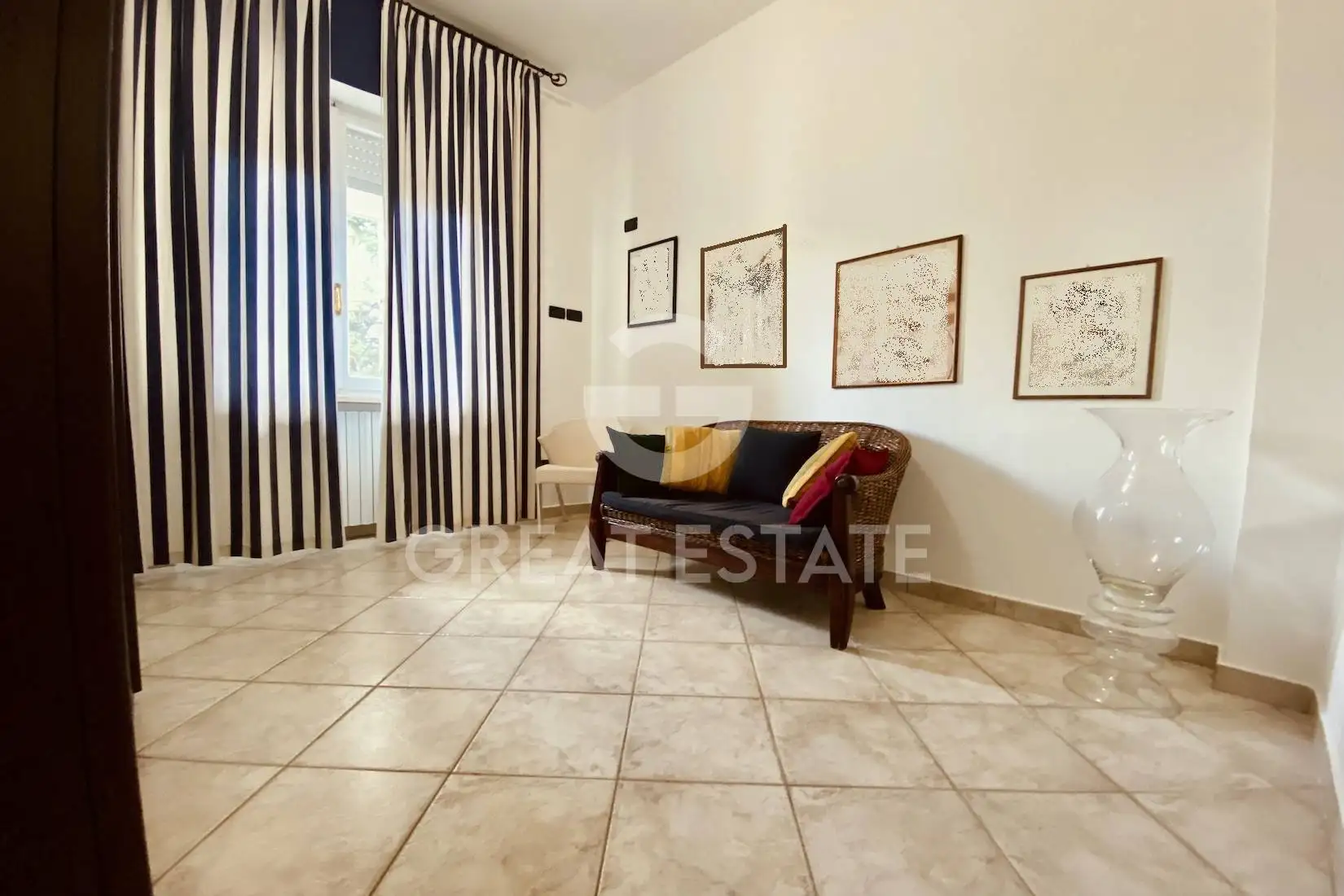 Villa 400m² in Italy, Livorno. Priced at 670000€ rent photo-15