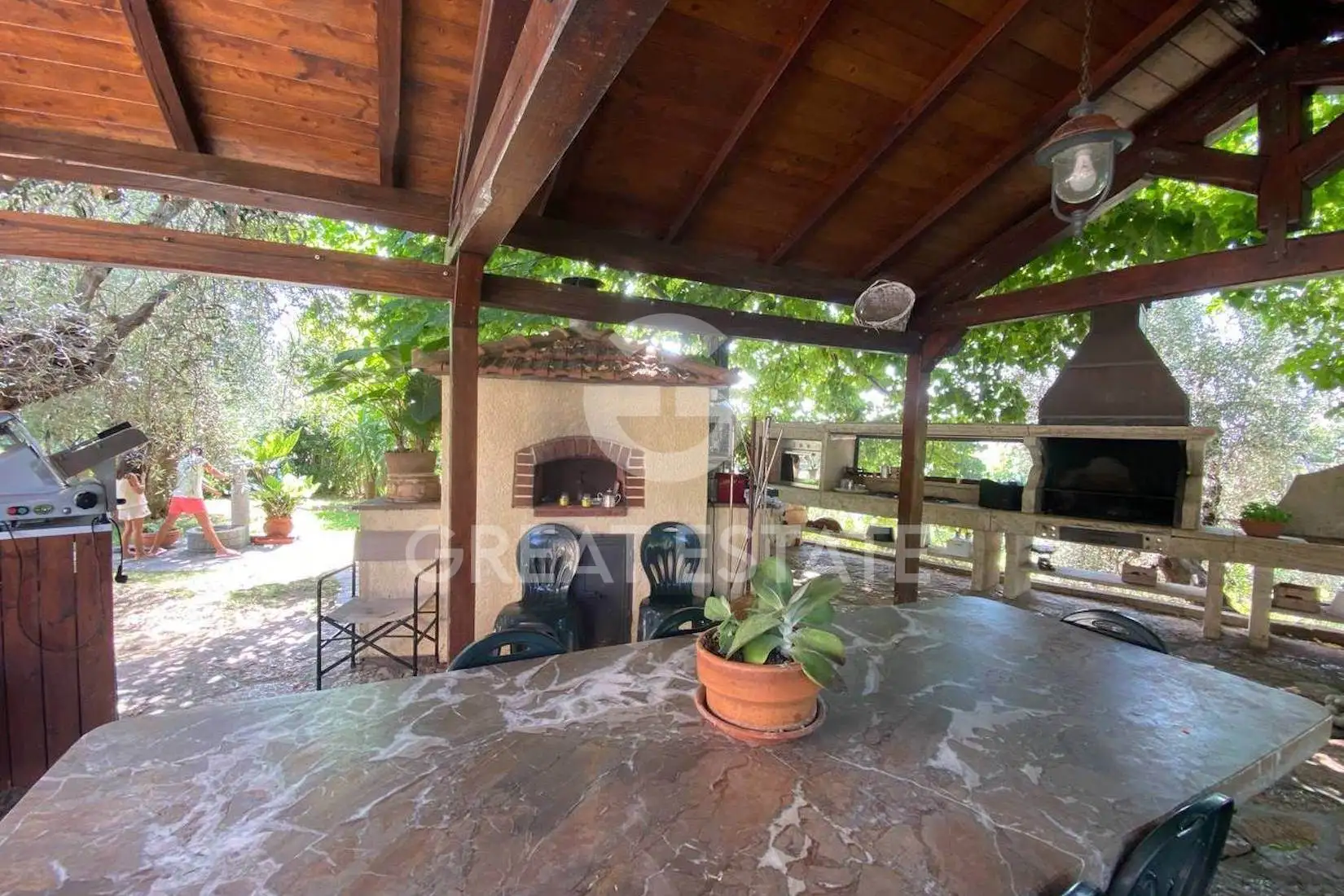 Villa 400m² in Italy, Livorno. Priced at 670000€ rent photo-4