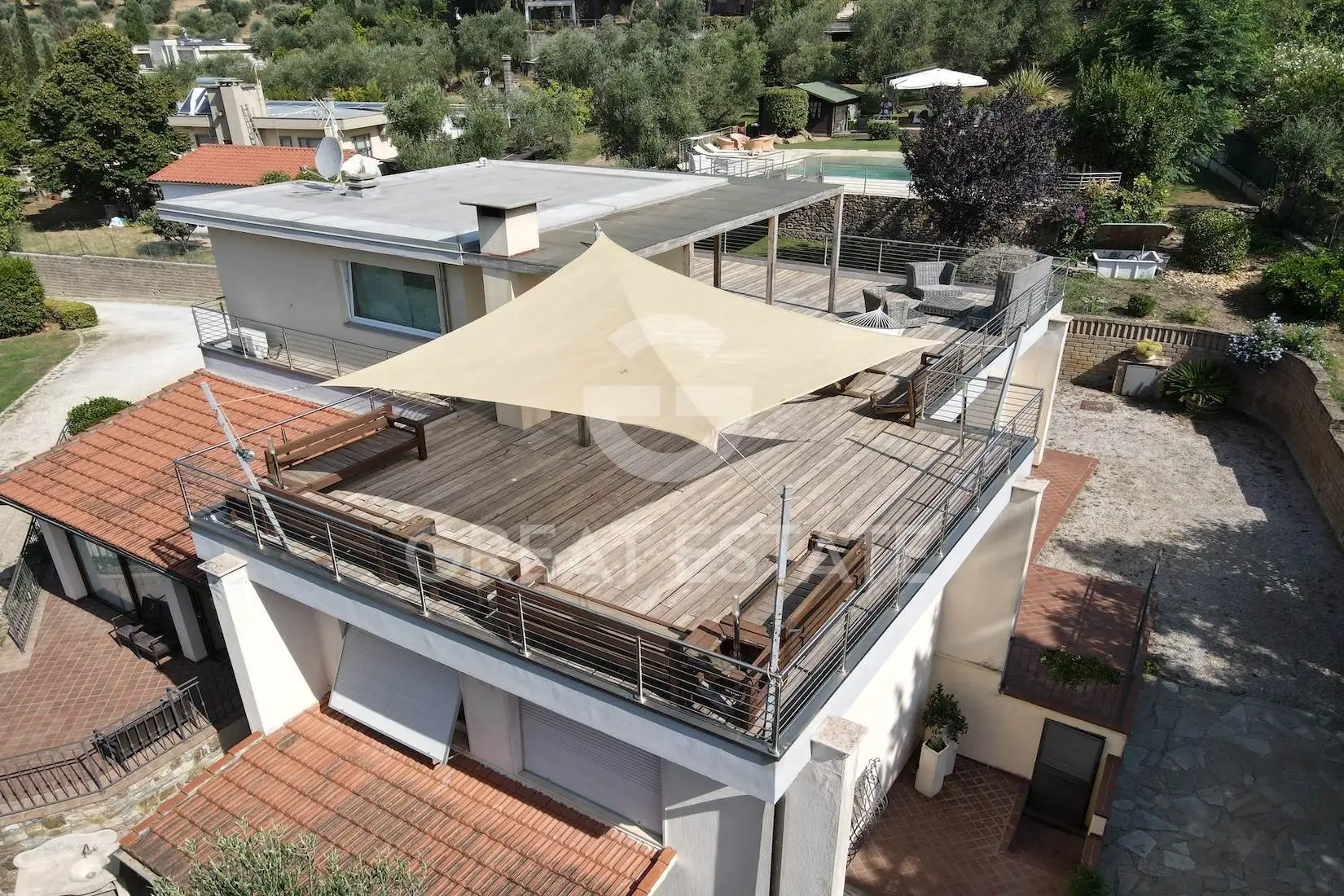 Villa 400m² in Italy, Livorno. Priced at 670000€ rent photo-11